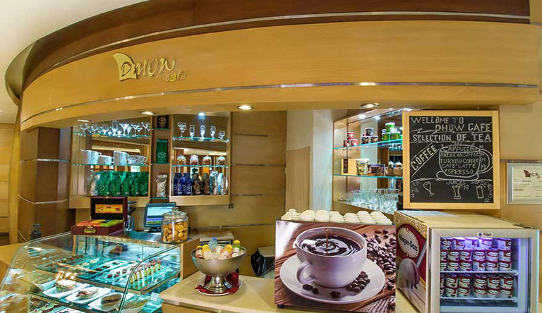 grand-excelsior-dhow-cafe